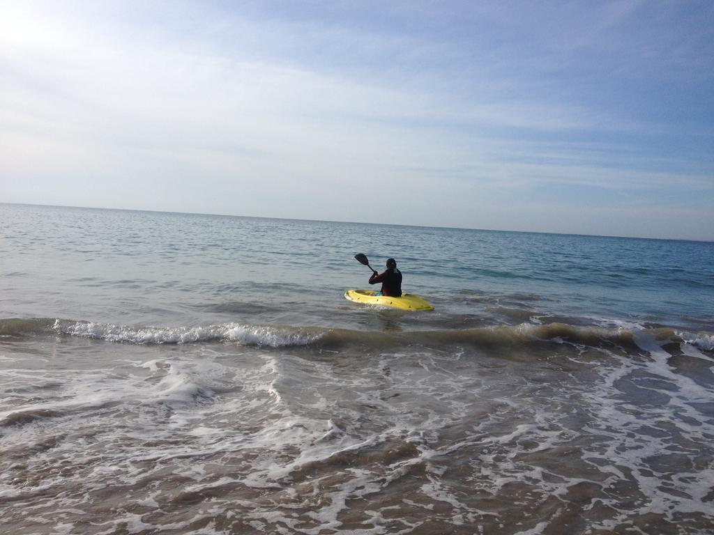 Aqua Marine Beach Resort Pasikuda Luaran gambar